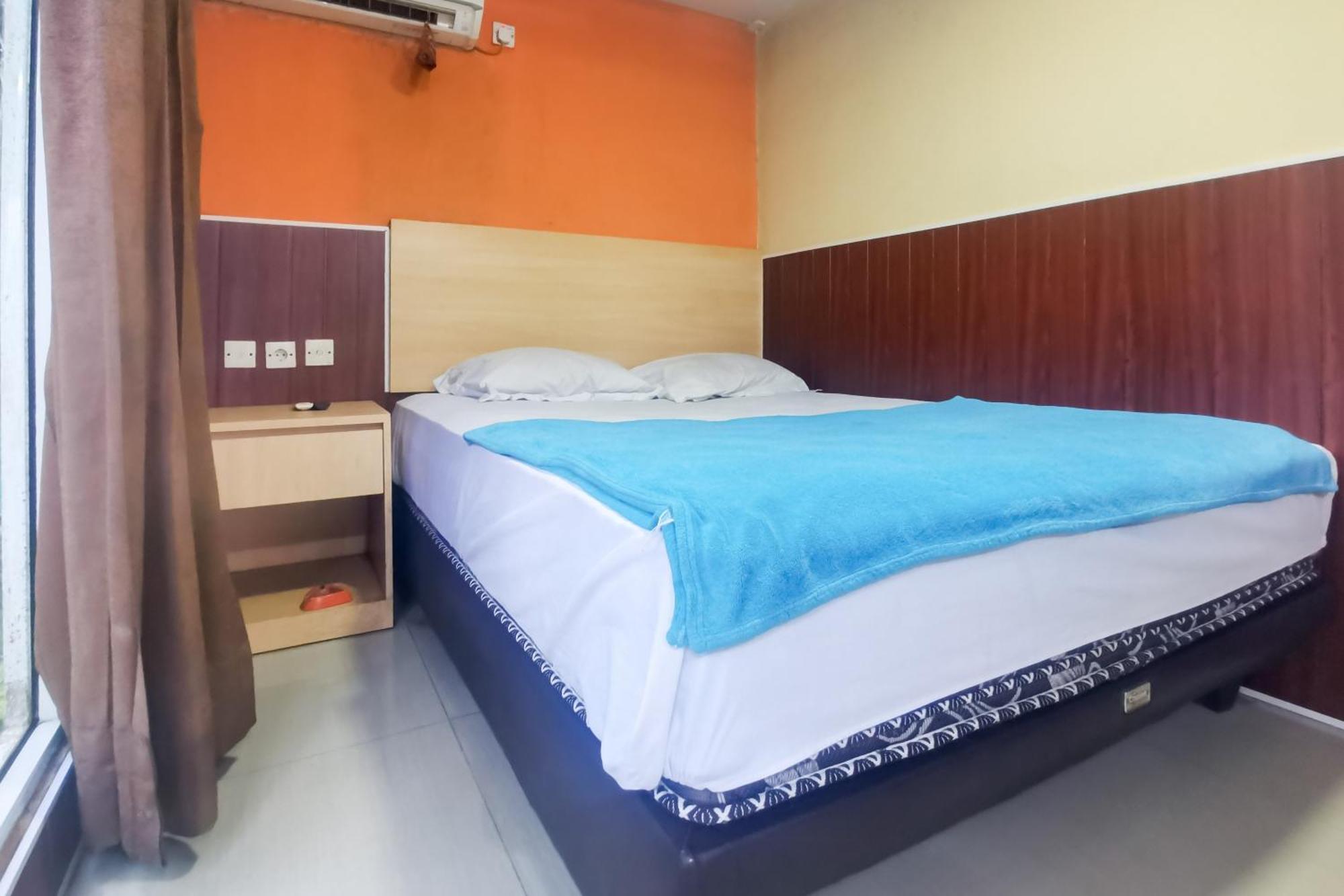 Hotel Container Inn Mitra Reddoorz Gadok Zewnętrze zdjęcie