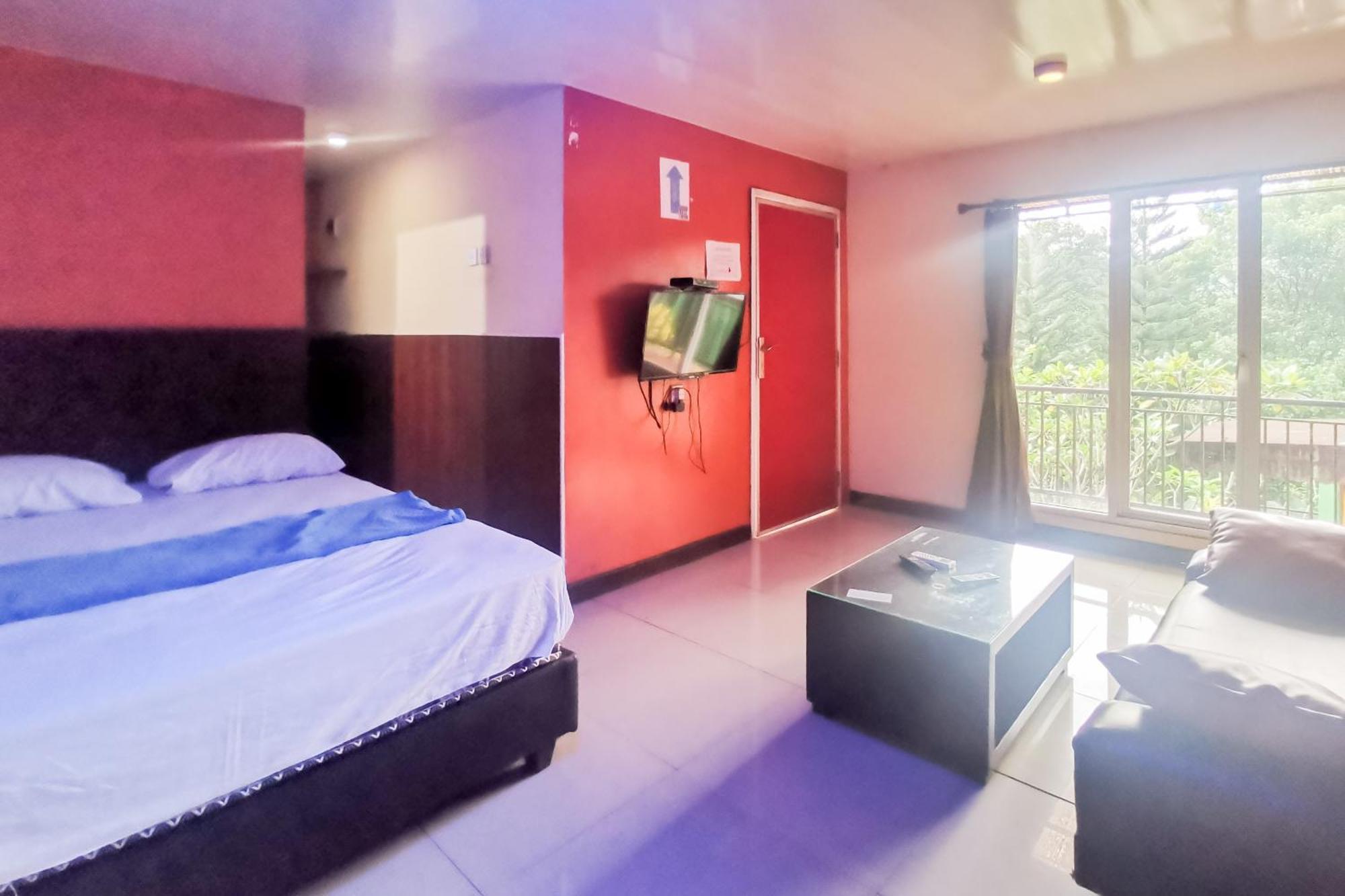 Hotel Container Inn Mitra Reddoorz Gadok Zewnętrze zdjęcie