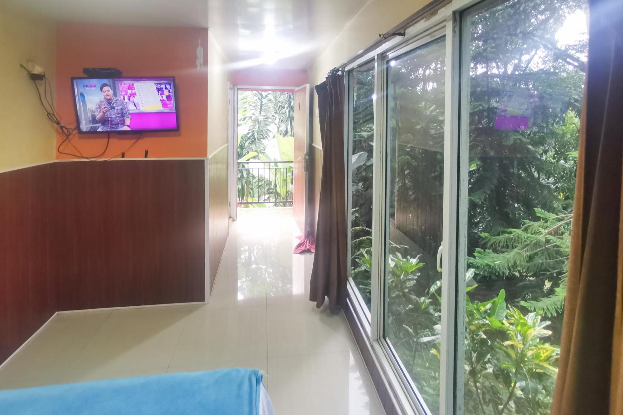 Hotel Container Inn Mitra Reddoorz Gadok Zewnętrze zdjęcie